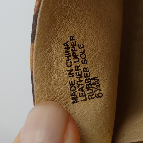 Michael Kors wedge leopard print leather sandals, size 6.5, rarely worn - Picture 7 of 12